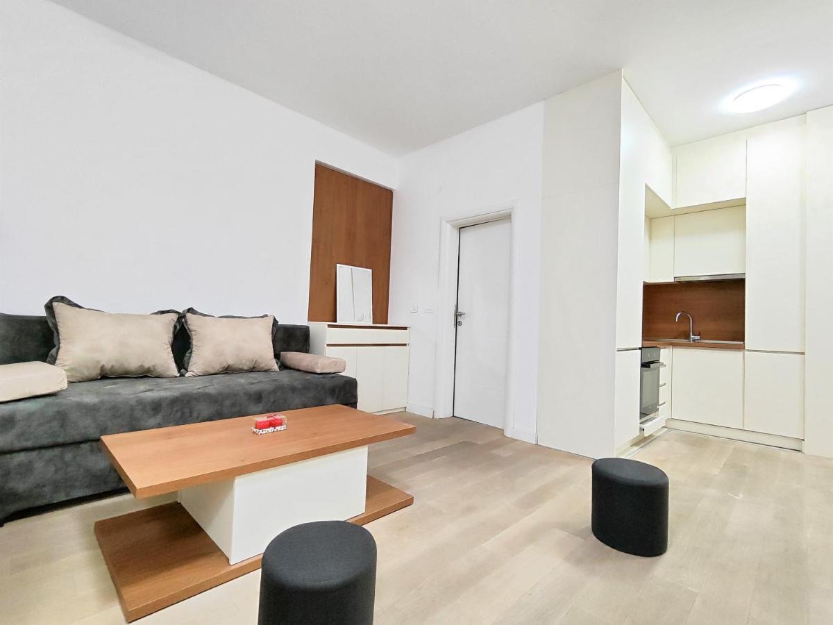 Luxury Korda Apartments 011 Будва Екстериор снимка