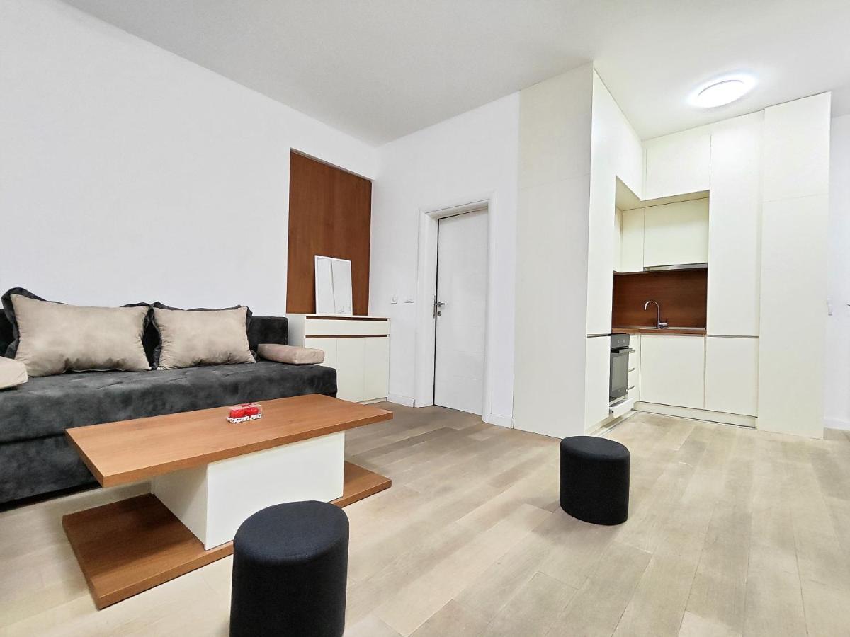 Luxury Korda Apartments 011 Будва Екстериор снимка