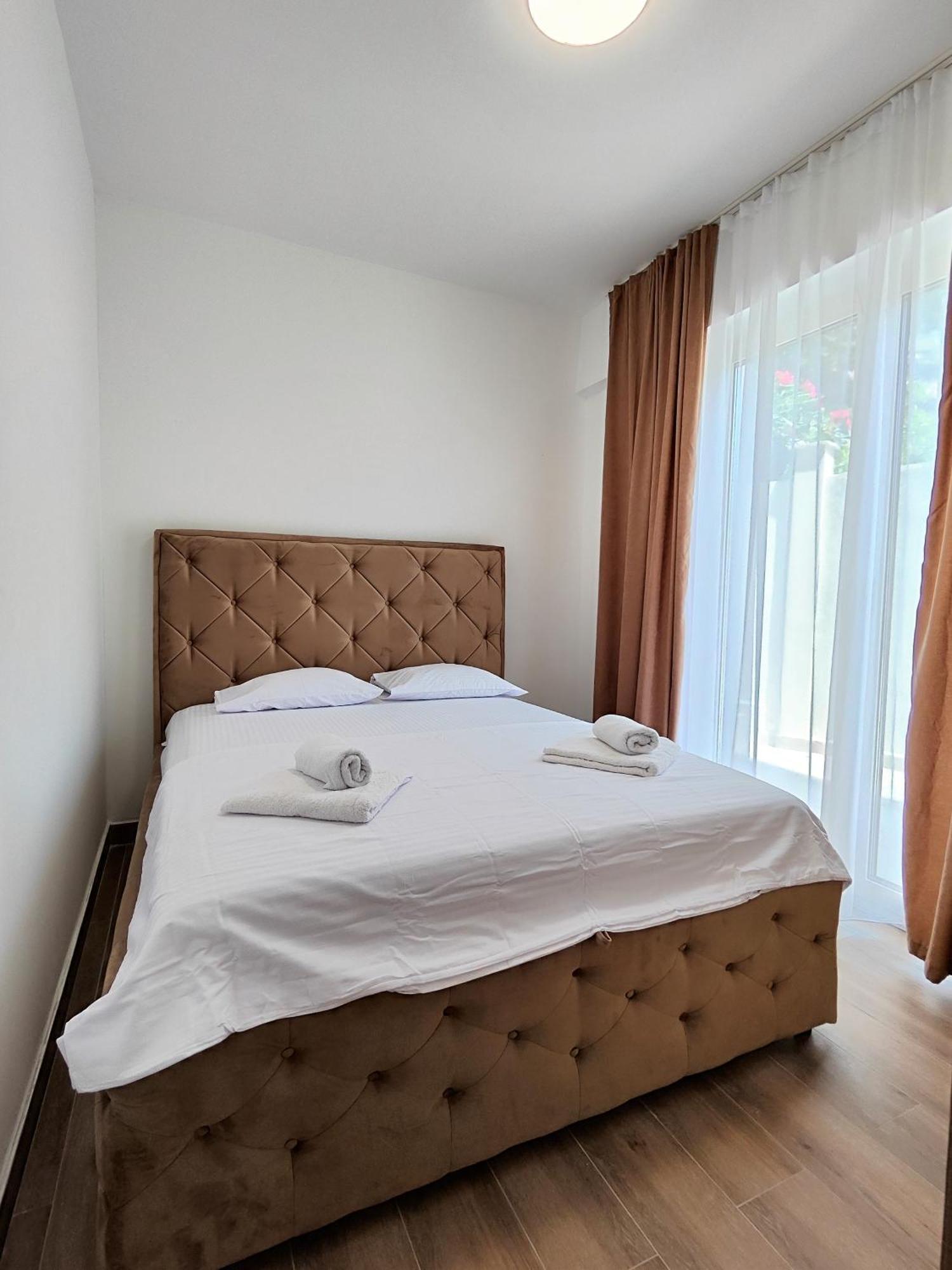 Luxury Korda Apartments 011 Будва Екстериор снимка
